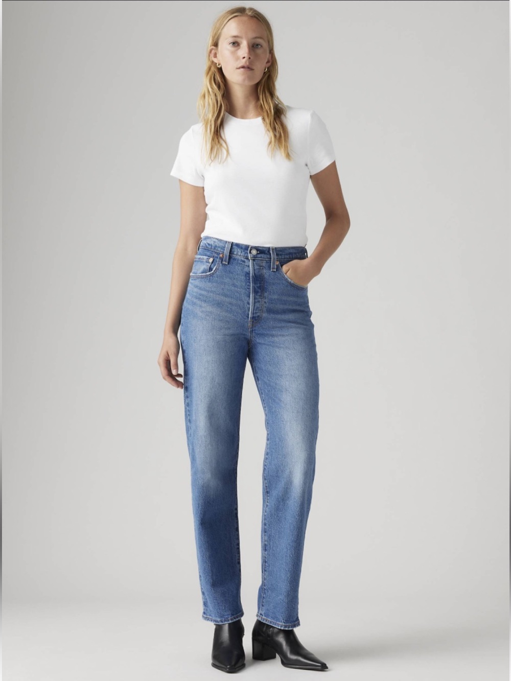 Levi's Ribcage Straight Leg Ankle Jeans Button Fly in Light-Medium Blue Wash